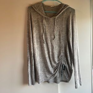 Light weight sweatshirt with fun strings